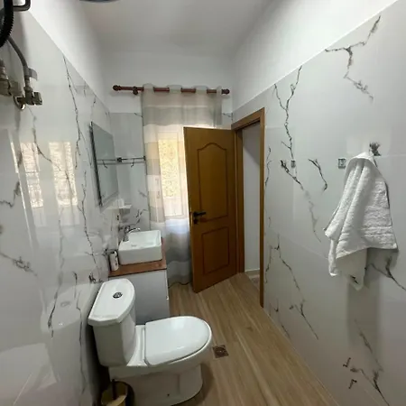 Carcani Rooms Gjirokastër