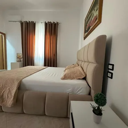 Carcani Rooms Casa de hóspedes *